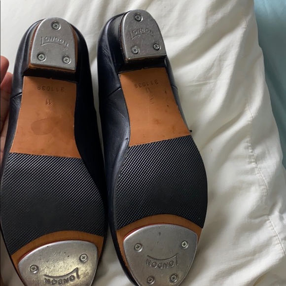 BLOCH LADIES RESPECT TAP SHOES SIZE 11 - Picture 3 of 4